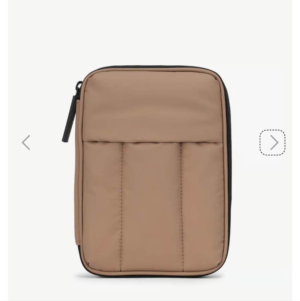 Luka Zippered Passport Wallet in Chocolate